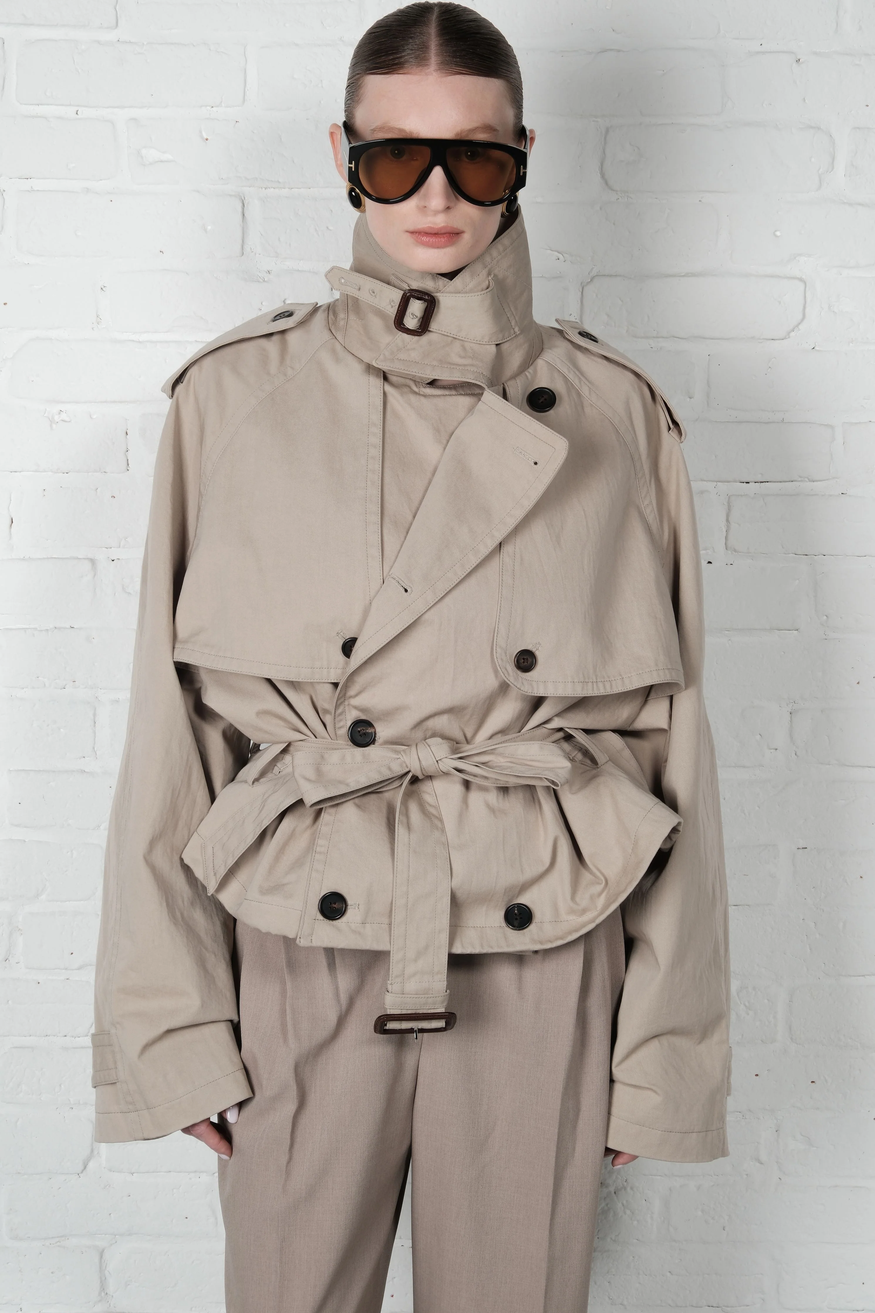 Cropped Trench Coat - Beige - Image 3
