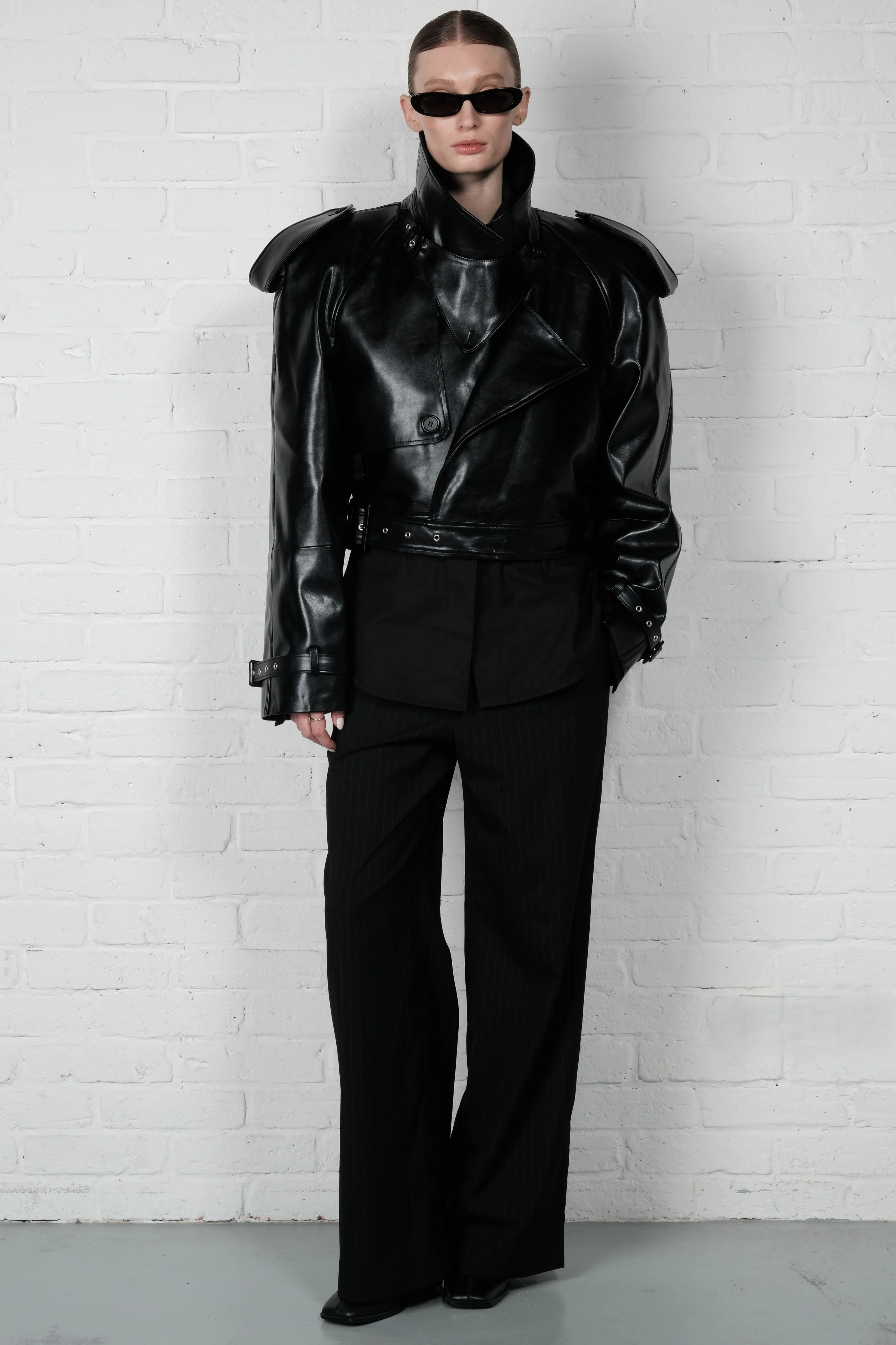 Cropped Trench Leather Jacket - Black - Image 4