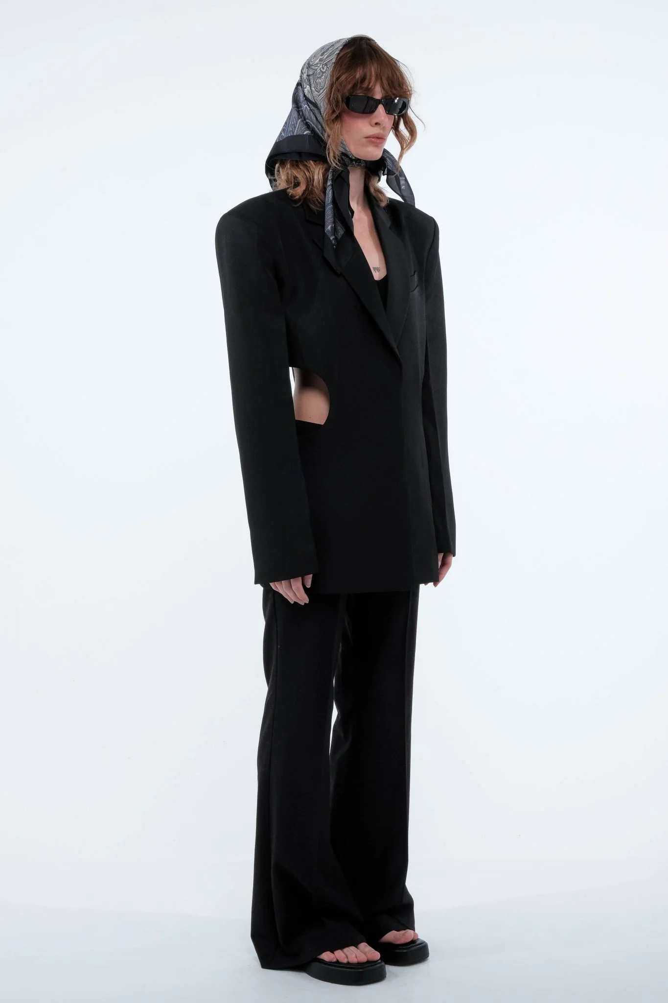 Cut-Out Blazer - Black - Image 3