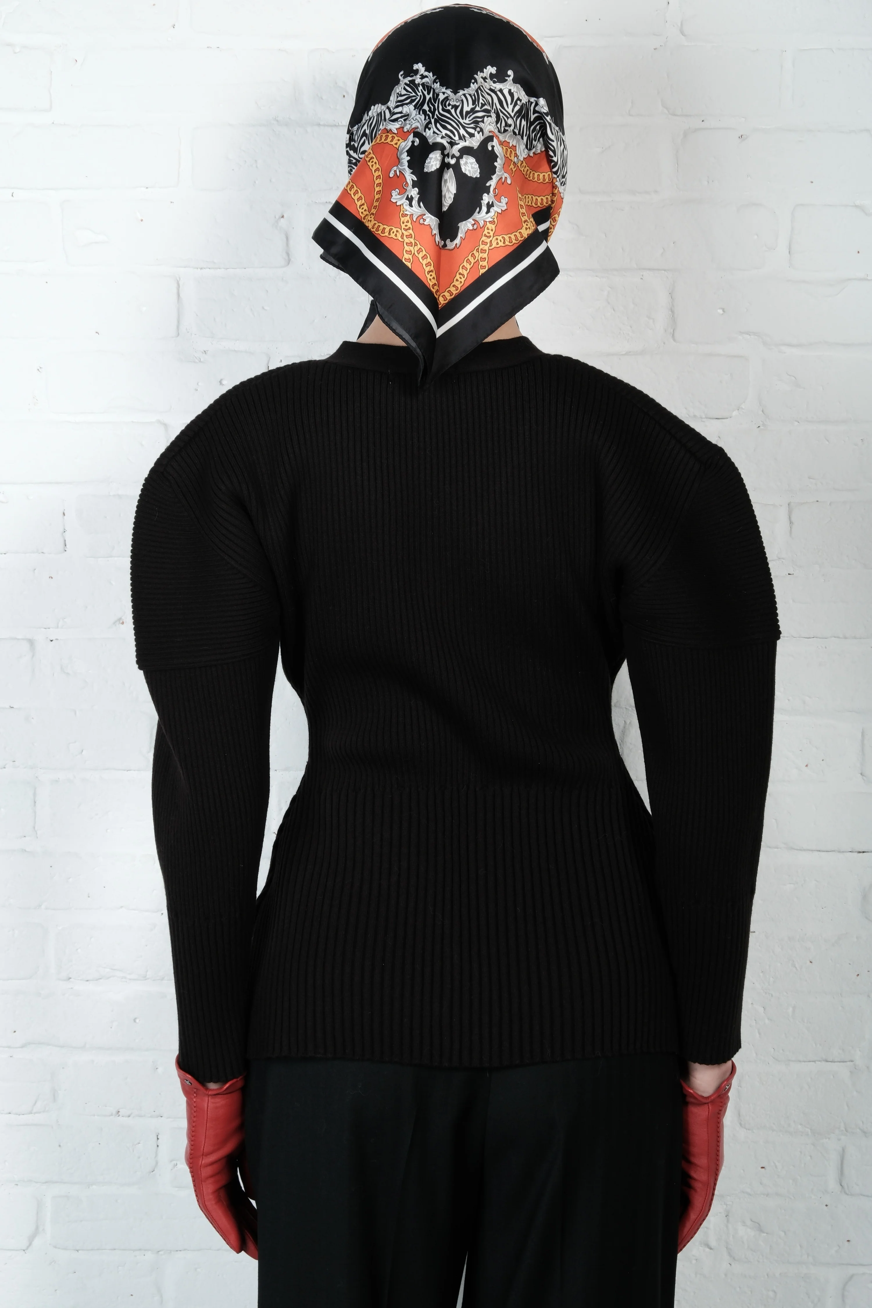 Hourglass Knit Sweater - Image 6
