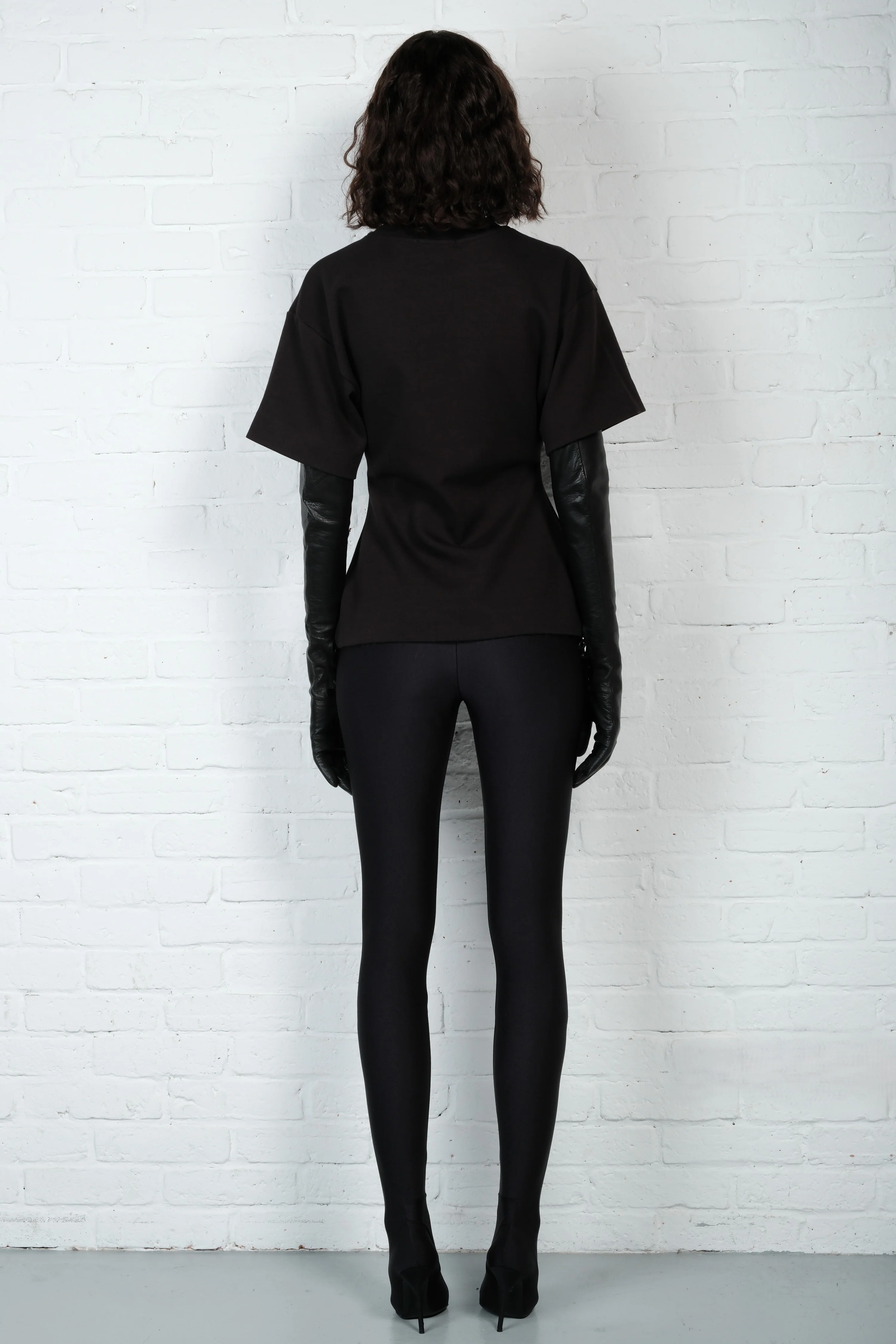Hourglass T-Shirt - Black - Image 2
