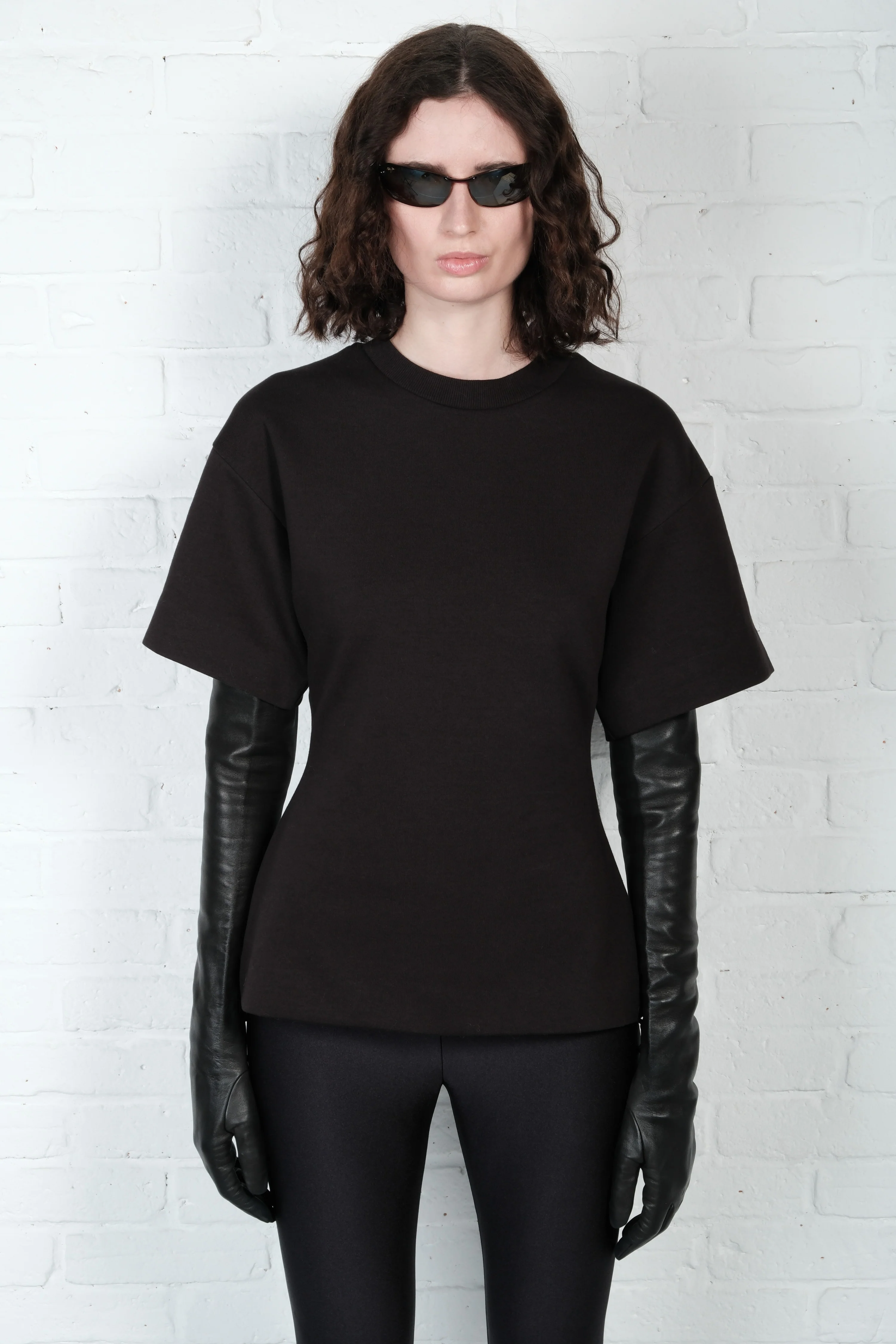 Hourglass T-Shirt - Black - Image 4